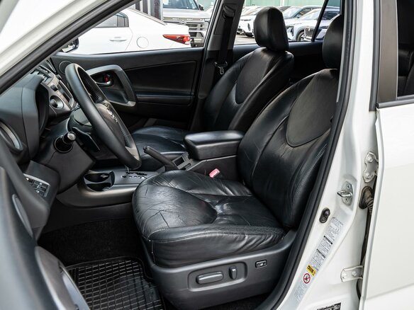 2010 Toyota RAV4 III (XA30), белый - вид 9