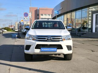 2021 Toyota Hilux VIII Рестайлинг 2, белый, 3050000 рублей, вид 2