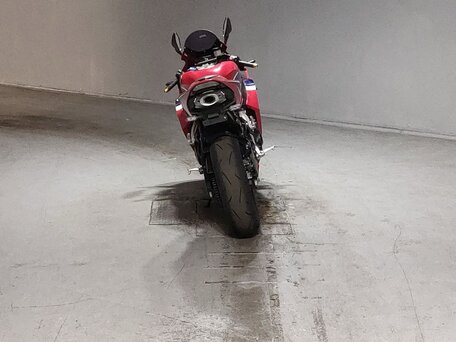 2022 Honda CBR 600RR, красный, 1094000 рублей, вид 4