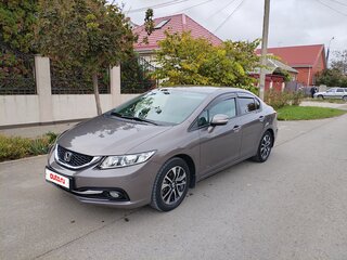 2013 Honda Civic IX Рестайлинг, серый, 1870000 рублей, вид 3