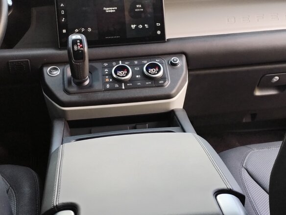 2022 Land Rover Defender 110 II, серый, 8999000 рублей - вид 12