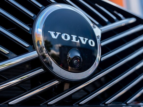 2026 Volvo XC90 B5 II Рестайлинг 2, чёрный, 10100000 рублей - вид 35