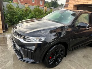2023 Geely Tugella I Рестайлинг, чёрный, 2900000 рублей, вид 3
