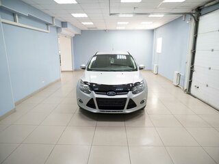 2015 Ford Focus III, серебристый, 849000 рублей, вид 1