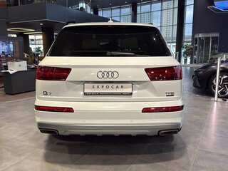 2017 Audi Q7 II (4M), белый, 2720000 рублей, вид 5