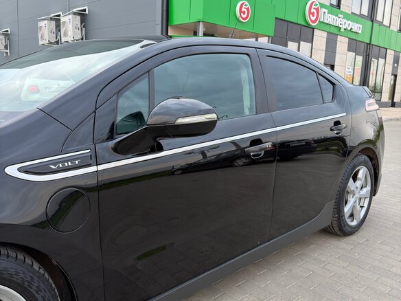 2013 Chevrolet Volt I, чёрный, 1045000 рублей - вид 13