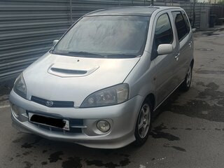 2001 Daihatsu YRV I, серебристый, 380000 рублей, вид 1