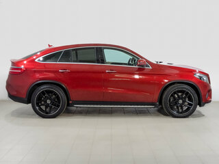 2019 Mercedes-Benz GLE Coupe 400 I (C292), красный, 5000000 рублей, вид 4