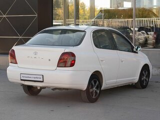 2002 Toyota Platz, белый, 400000 рублей, вид 5