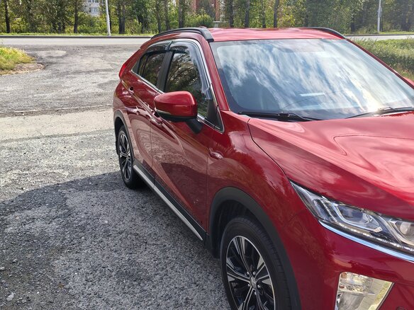 2018 Mitsubishi Eclipse Cross I, красный, 1900000 рублей - вид 10