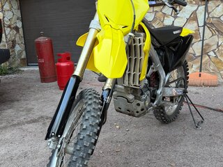 2011 Suzuki RM-Z 450, жёлтый, 315000 рублей, вид 3