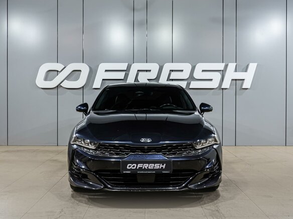 2020 Kia K5 III, синий, 2670000 рублей - вид 2