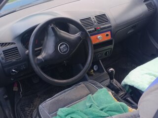 2000 SEAT Ibiza II Рестайлинг, синий, 100000 рублей, вид 4