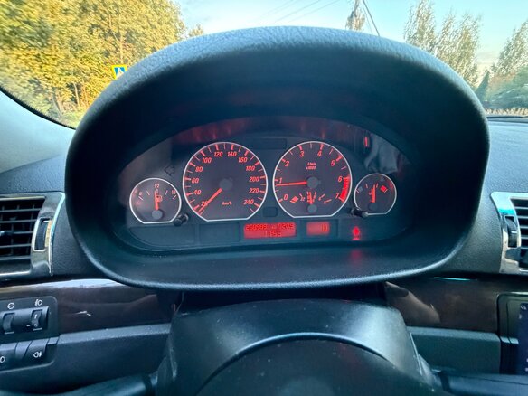 2000 BMW 3 серии 328i IV (E46), синий, 1000000 рублей - вид 12