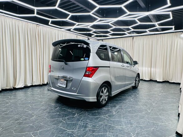2010 Honda Freed I, серый, 1049000 рублей - вид 6