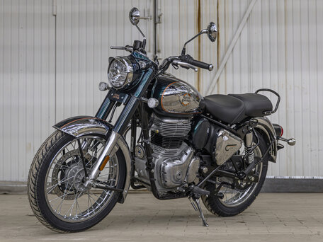 2026 Royal Enfield Classic 350, серебристый, 517000 рублей, вид 1