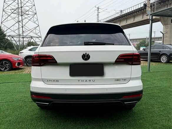 2023 Volkswagen Tharu I, белый, 2000000 рублей - вид 4