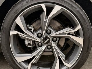 2023 Audi A3 35 TFSI Long IV (8Y), серый, 2230000 рублей, вид 5