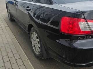 2008 Mitsubishi Galant IX Рестайлинг, чёрный, 555000 рублей, вид 3