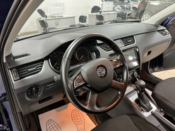 2014 Skoda Octavia III (A7), синий, 825000 рублей - вид 7
