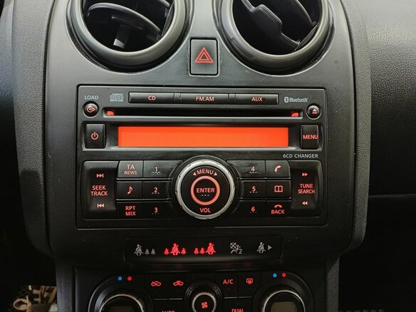 2008 Nissan Qashqai+2 I, красный - вид 13
