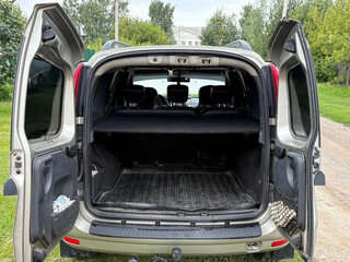 2013 Lada (ВАЗ) Largus I, бежевый, 700000 рублей, вид 5