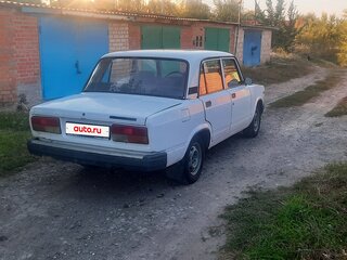 2006 Lada (ВАЗ) 2105, белый, 100000 рублей, вид 2