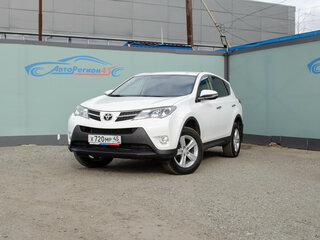 2013 Toyota RAV4 IV (XA40), белый, 1825000 рублей, вид 1