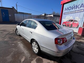2009 Volkswagen Passat B6, серебристый, 780000 рублей, вид 5