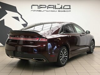 2017 Lincoln MKZ II Рестайлинг, красный, 2255000 рублей, вид 3