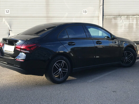 2019 Mercedes-Benz A-Класс 200 IV (W177), чёрный, 1839000 рублей - вид 4