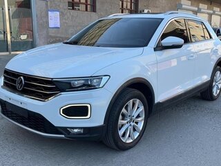 2021 Volkswagen T-Roc I (China Market), белый, 2450000 рублей, вид 2