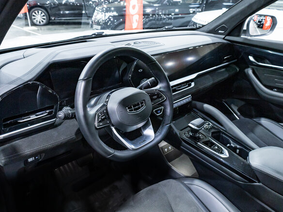 2024 Geely Monjaro I, белый, 3199585 рублей - вид 12