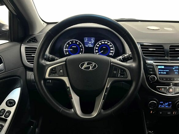 2014 Hyundai Solaris I, бежевый, 1310000 рублей - вид 16