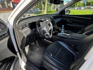2021 Hyundai Tucson IV, белый, 2550000 рублей, вид 4