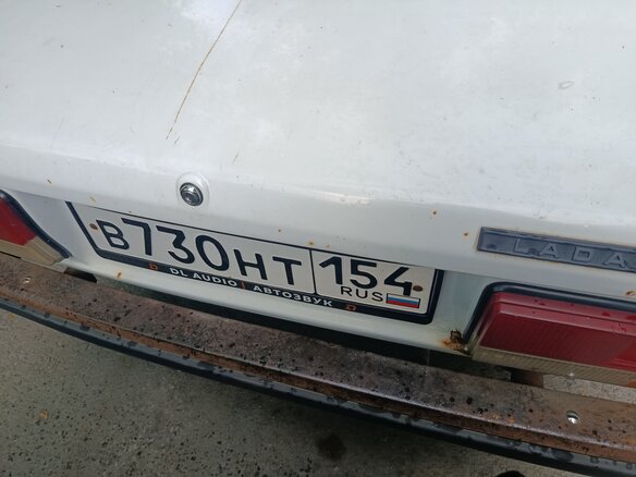 2005 Lada (ВАЗ) 2107, белый - вид 3