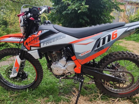 2025 Racer RC250XZR-A, оранжевый