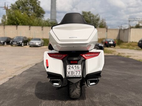 2019 Honda GL 1800 Gold Wing, белый, 2320000 рублей, вид 4