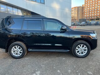 2019 Toyota Land Cruiser 200 Series Рестайлинг 2, чёрный, 6200000 рублей, вид 4