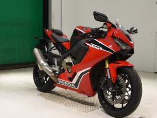 2017 Honda CBR 1000 RR/RA Fireblade, красный, 1377000 рублей, вид 3