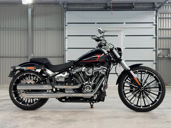 2024 Harley-Davidson Breakout, чёрный - вид 7