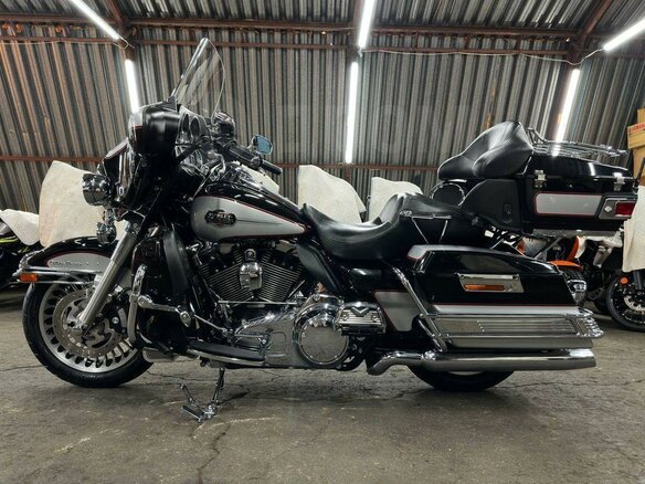 2009 Harley-Davidson Electra Glide, чёрный, 920000 рублей - вид 3