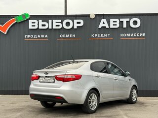 2012 Kia Rio 5-speed III, серебристый, 790000 рублей, вид 2