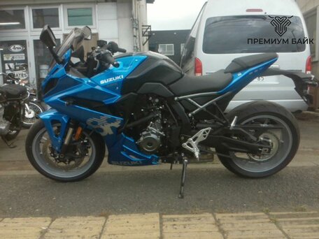 2024 Suzuki GSX-8R, синий, 999000 рублей, вид 2