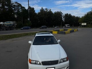 2001 Toyota Chaser VI (X100) Рестайлинг, белый, 1300000 рублей, вид 3