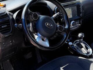 2018 Kia Soul II Рестайлинг, белый, 1600000 рублей, вид 4