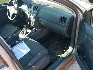 2006 Volkswagen Golf V, бежевый, 220000 рублей, вид 5