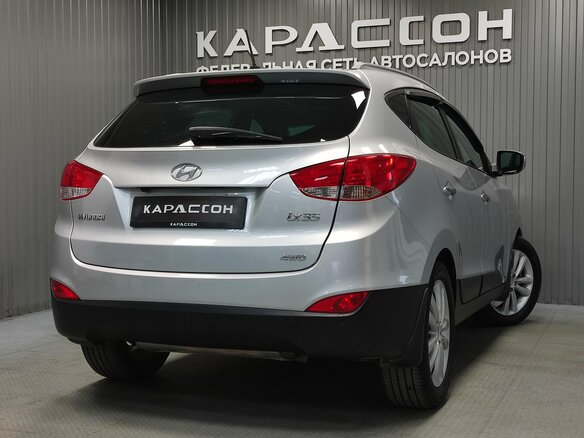 2011 Hyundai ix35 I, серебристый, 1248000 рублей - вид 1