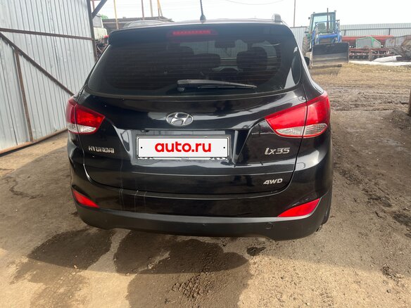 2010 Hyundai ix35 I, чёрный, 1000000 рублей - вид 4
