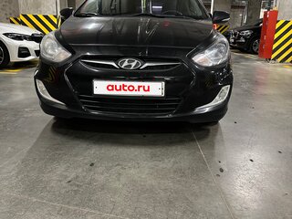 2011 Hyundai Solaris I, чёрный, 930000 рублей, вид 2
